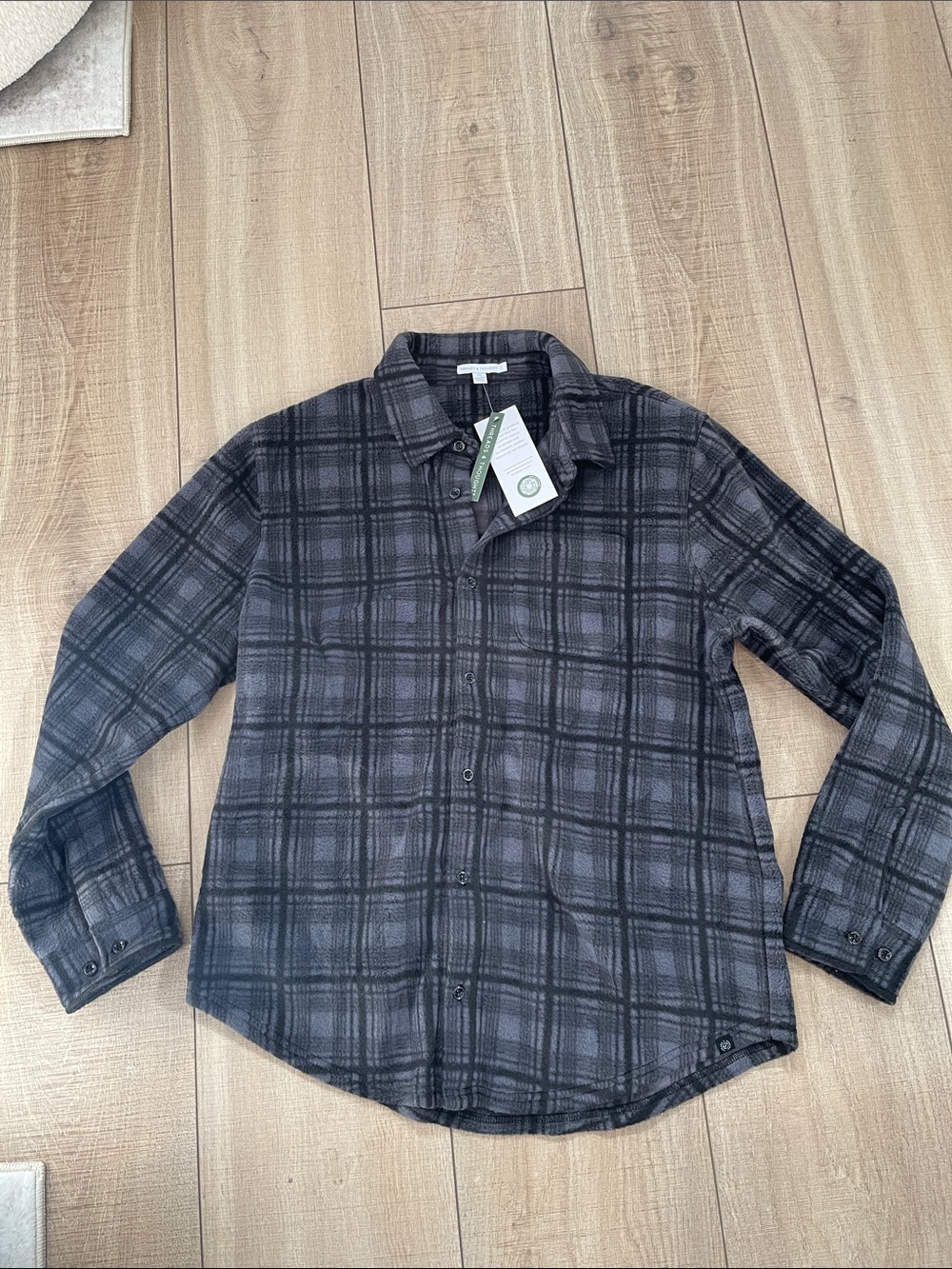 Threads 4 Thought Men's Black and Gray Fleece Plaid Button-Down Shirt